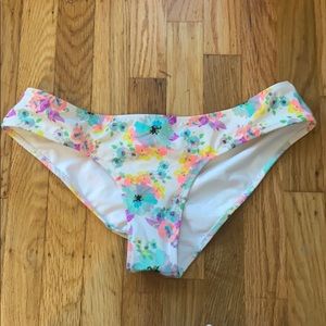 Flowered bathing suit bottoms